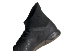 Adidas Voetbalschoen Predator 20.3 IN Zwart -Winkel voor professionele voetbaluitrusting 35801383 5