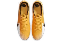 Nike Voetbalschoen Mercurial Vapor 13 Academy SG-PRO Anti-Clog Traction Oranje -Winkel voor professionele voetbaluitrusting 36652256 4