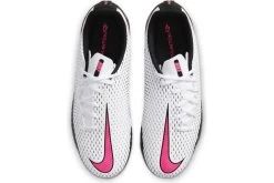 Nike Voetbalschoen Jr. Phantom GT Academy FG/MG Wit/roze KIDS -Winkel voor professionele voetbaluitrusting 36653569 4