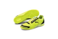 PUMA Ibero Zaalvoetbalschoen Geel/zwart -Winkel voor professionele voetbaluitrusting 36716520 3