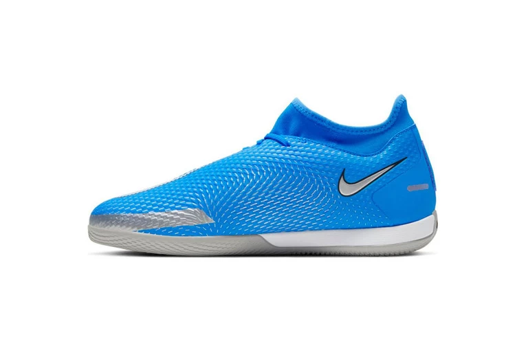 Nike Jr. Phantom GT Academy Dynallic Fit Indoor Blauw/groen Kids 2 Nike Jr. Phantom GT Academy Dynallic Fit Indoor Blauw/groen Kids - Afbeelding 2