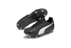 Puma King Platinum 21 MxSG Voetbalschoen Zwart/wit -Winkel voor professionele voetbaluitrusting 37092342 3