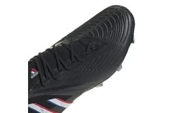 Adidas Predator Edge.1 FG Voetbalschoen Zwart/wit/blue Rush -Winkel voor professionele voetbaluitrusting 37100600 3