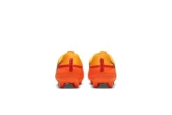 Nike Phantom GT2 MG Voetbalschoen Laser Orange -Winkel voor professionele voetbaluitrusting 37101824 5