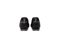 Nike Phantom GT2 SG-Pro AC Voetbalschoen Zwart/goud -Winkel voor professionele voetbaluitrusting 37103950 5