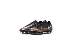 Nike Phantom GT2 Elite SG-Pro Anti-Clog Traction Voetbalschoenen Metallic Copper/Zwart/Wit Heren -Winkel voor professionele voetbaluitrusting 37104234 3