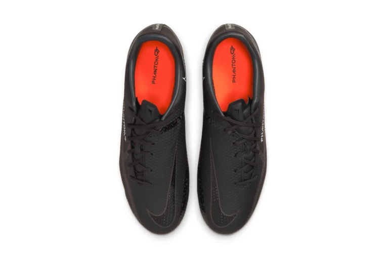 Nike Phantom GT2 Academy MG Voetbalschoen Zwart/smoke Grey 4 Nike Phantom GT2 Academy MG Voetbalschoen Zwart/smoke Grey - Afbeelding 4