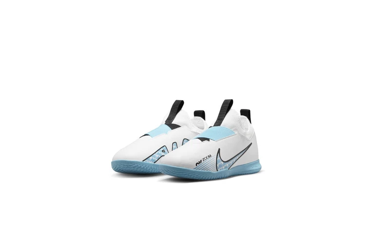 Nike Jr. Zoom Mercurial Vapor 15 Academy IC Voetbalschoenen Wit/Pink Blast/Baltic Blue KIDS 3 Nike Jr. Zoom Mercurial Vapor 15 Academy IC Voetbalschoenen Wit/Pink Blast/Baltic Blue KIDS - Afbeelding 3