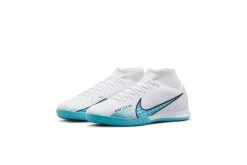 Nike Zoom Mercurial Superfly 9 Academy IC Voetbalschoen Wit/baltic Blue -Winkel voor professionele voetbaluitrusting 37107748 3