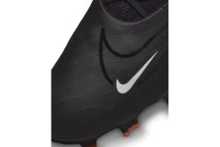 Nike Phantom GX Pro FG Voetbalschoenen Zwart/Dark Smoke Grey/Total Orange/Summit White 10 Nike Phantom GX Pro FG Voetbalschoenen Zwart/Dark Smoke Grey/Total Orange/Summit White -Winkel voor professionele voetbaluitrusting 37111166 5